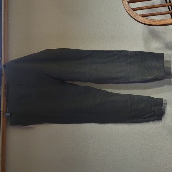 Old Navy | Christmas Mickey Mouse Sweatpants in Heather Gray XXL NWT - Picture 3 of 5